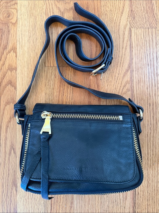 Aimee Kestenberg Handbags - Aimee Kestenberg Black Leather Crossbody with Gold Zippers